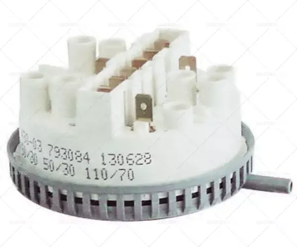 regulace tlaku 3 tlakové rozsahy tlakový rozsah 50/30 50/30 110/70mbar Koupit Online