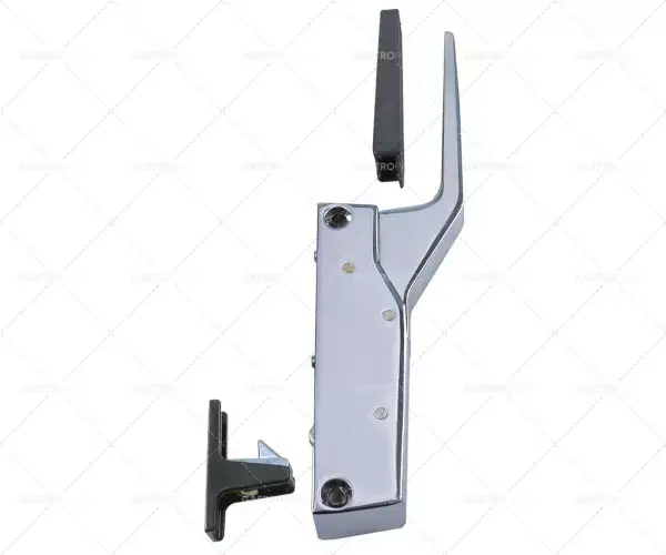 Rukojeť se zámkem délka 150 mm Vzdálenost montážních otvorů 133 mm typ 790 Pouze Dnes