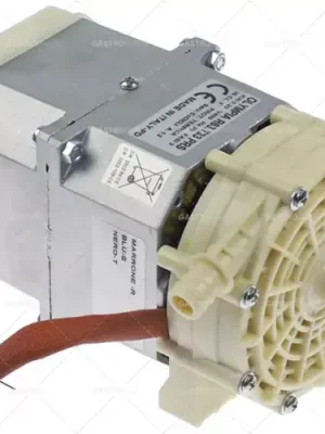 Přečerpávací vstup o 15 mm výstup o 13 mm Typ R63.T33 PRS 400V 50Hz 3 fáze Výprodej