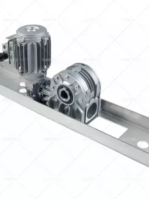 převodový motor 90W 230/400V 50Hz 1340 ot/min hřídel ø 24mm d 300mm š 120mm v 245mm naklápěcí pánev Bratt Pan Rychlé Dodání