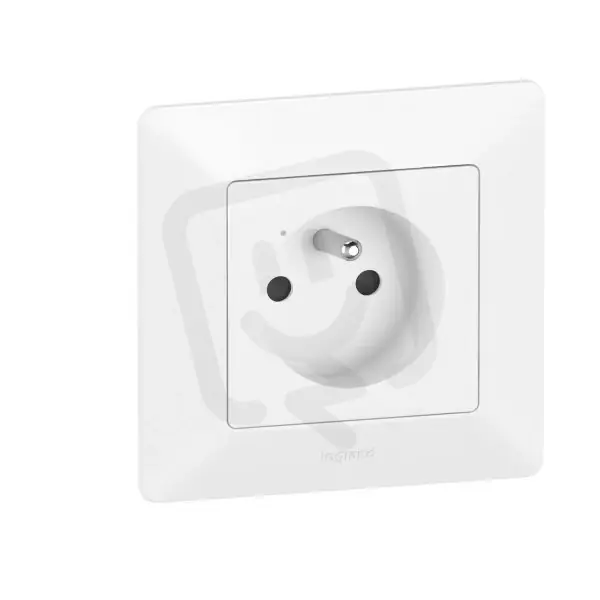 Valena Life with Netatmo - spínaná zásuvka, bílá LEGRAND 752193 Kup Teď