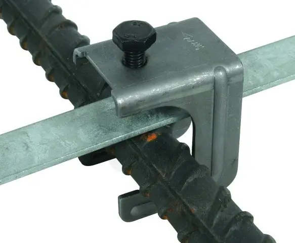 Propojovací svorka pro prům. 20-23 mm nebo pásek 40x4,5 mm nebo přítlačný třmen Dokud Zásoby Vydrží