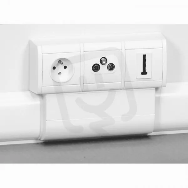 DLPLUS RÁMEČEK SAGANE NA MINILIŠTU 3P 20X12,5MM LEGRAND 031699 Tovární Cena