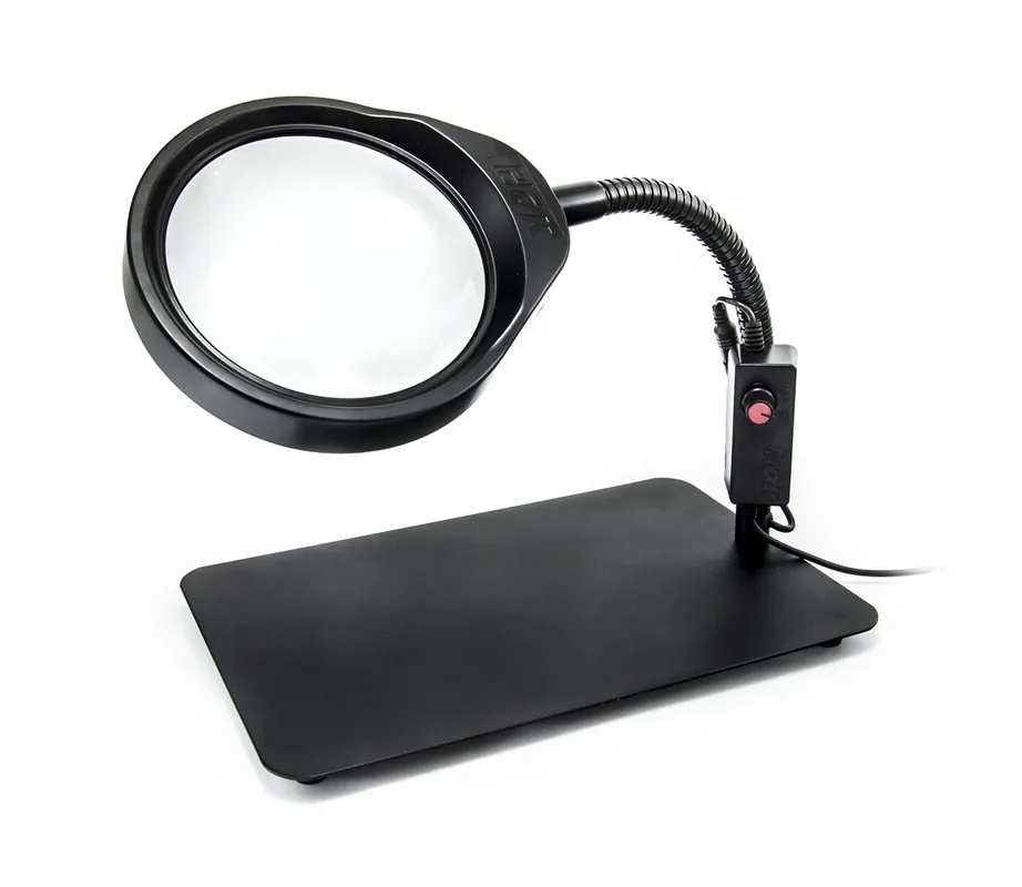 Servisní LED lampa s lupou PDOK PD-032C černá 8D 3x zoom Jen Po Omezenou Doba