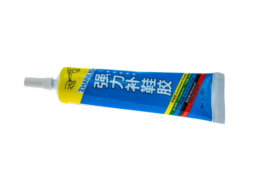 Pouze Dnes Univerzální lepidlo na kůži a boty Zhanlida průhledné 50ml